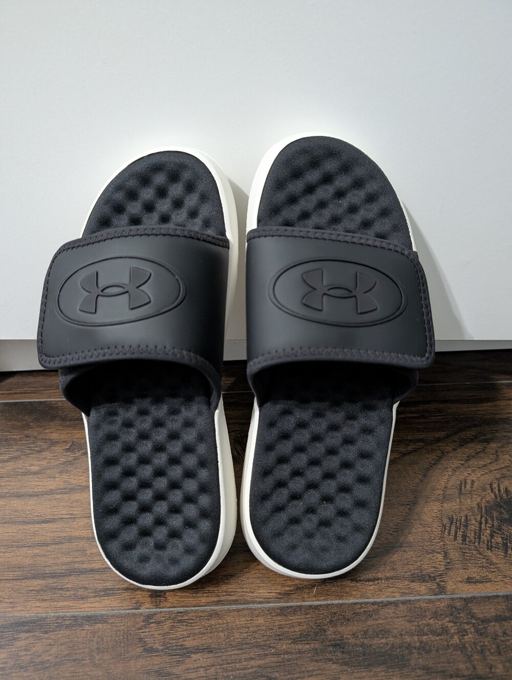 NWOT Under Armour Black and White Slide Sandals